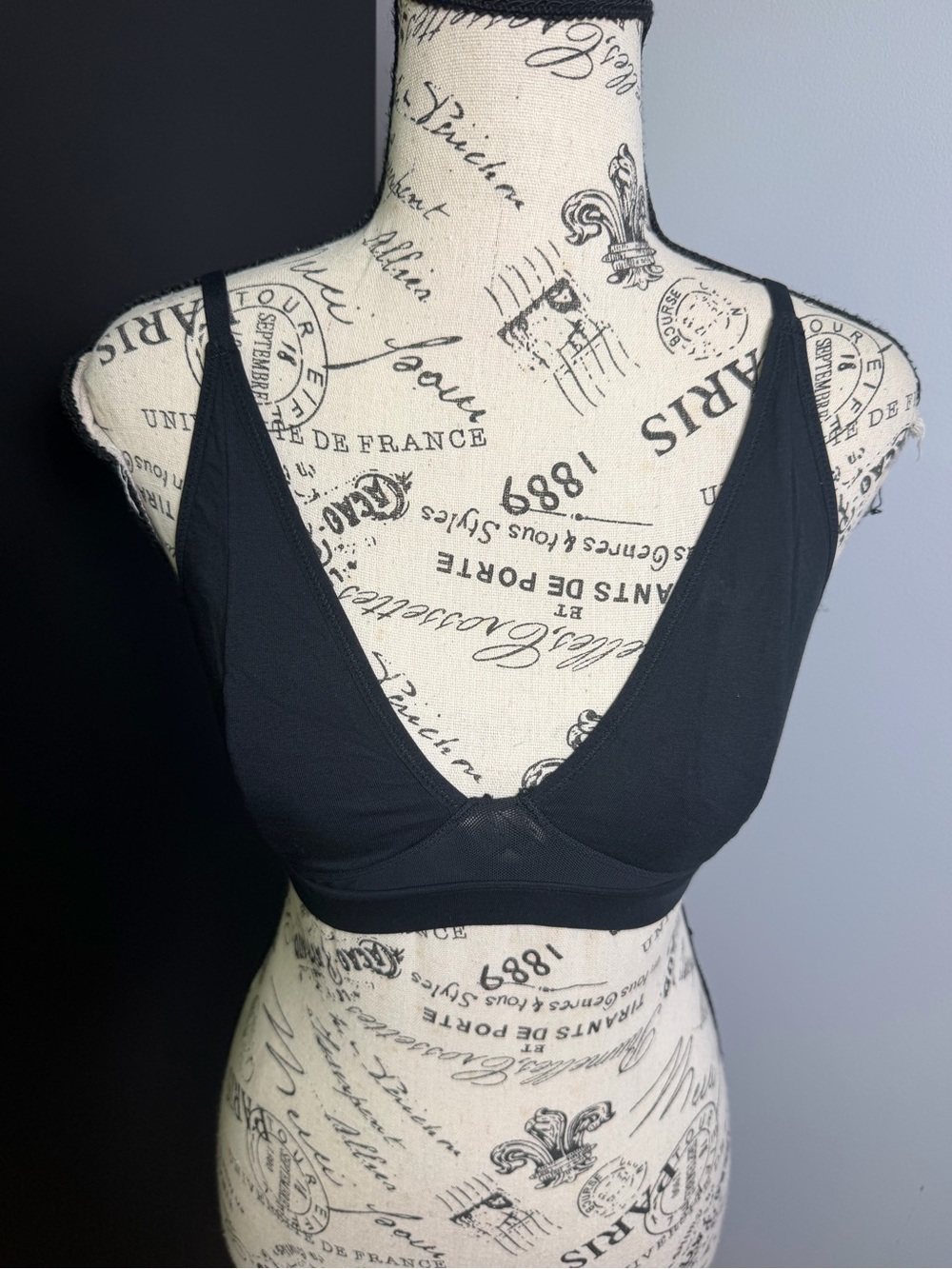 Richer Poorer Womens High Cut Bralette Black NWT Size MEDIUM